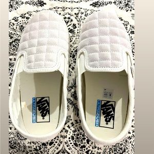 White Vans Ultracrush Slippers